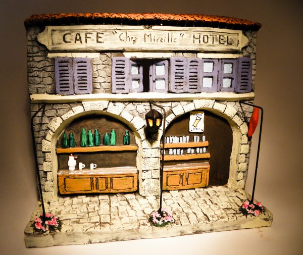 hotel restaurant pour santons de 7 cm