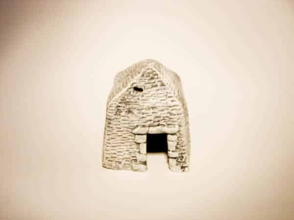 Borie pour santons de 4 cm