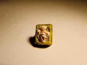 Jésus puce (moins de 2cm)