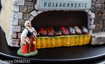 Poissonnerie pour santons de 4 cm