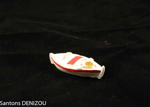 Pointu Rouge pour puces en plâtre