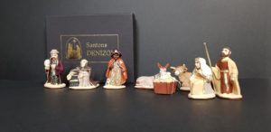 Creche dorée à la feuille d'or
