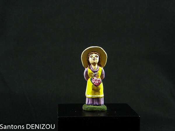 Fillette aux fleurs 7cm