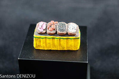 Etal de poissonnerie pour santon de 4cm