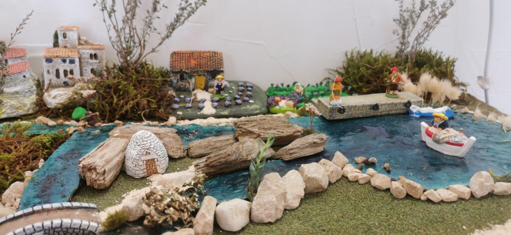Rivière pour crèche puce de 2cm