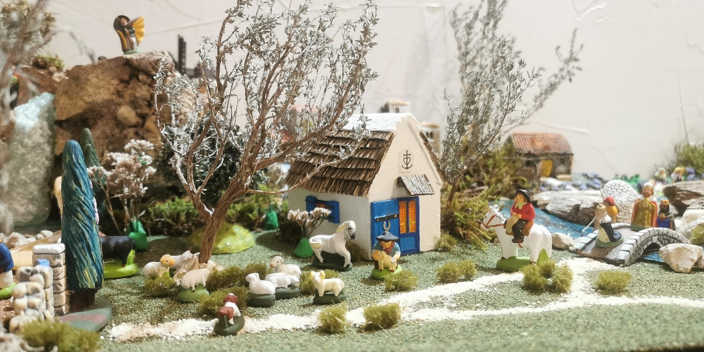 Scène de Camargue en santons puces de 2cm