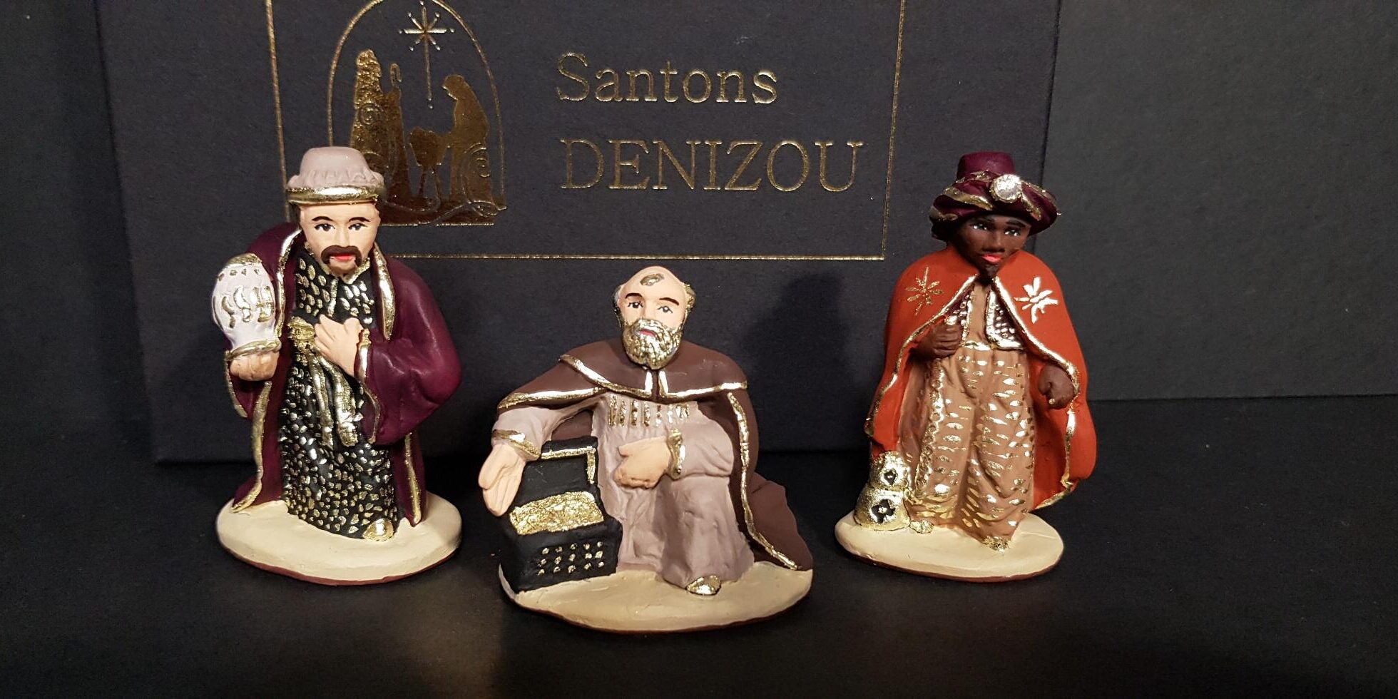 Rois mages dorés à la feuille d'or
